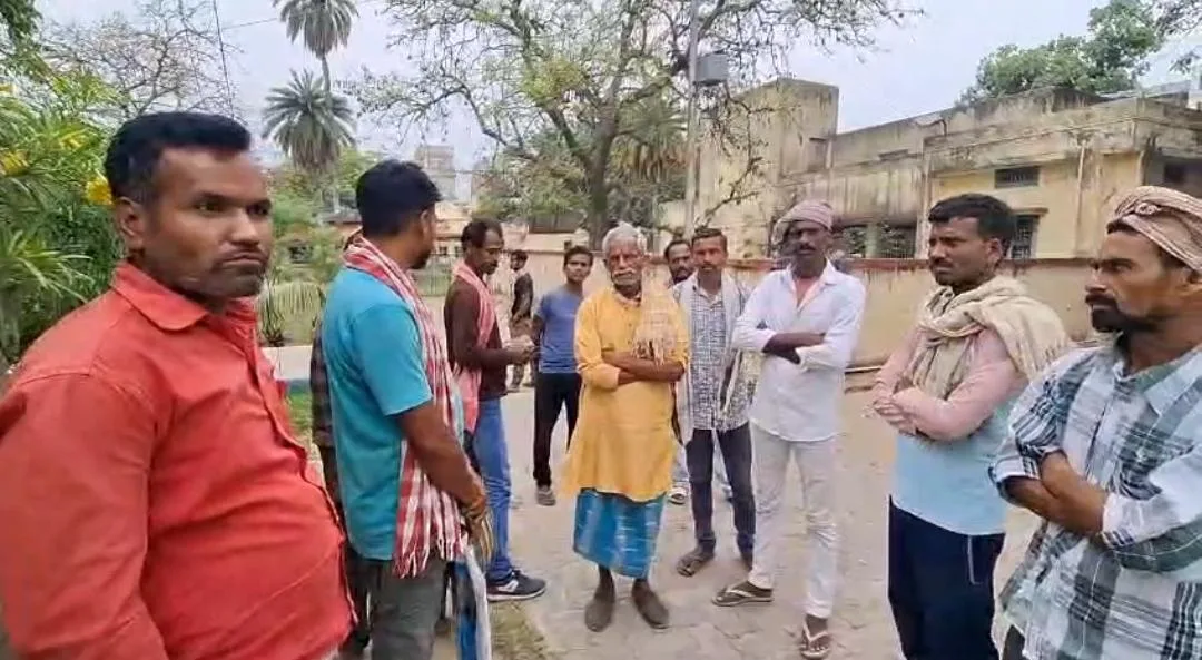 भागलपुर में सड़क हादसे में राजमिस्त्री की मौत, टक्कर मारकर बाइक चालक फरार