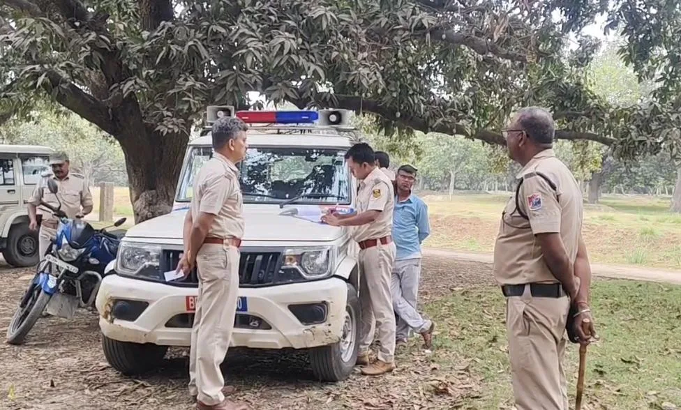 ट्रेन की चपेट में आने से अज्ञात युवक की मौत, नाथनगर में हादसे से सनसनी
