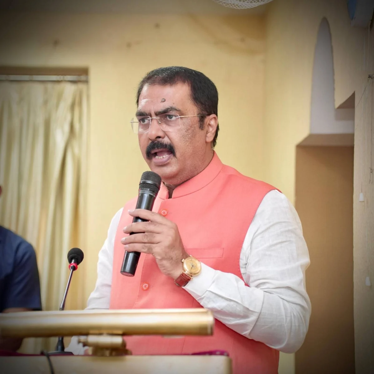 “हताशा में झूठे आरोप लगा रहे तेजस्वी”: संजय सरावगी का पलटवार, NDA की योजनाओं का किया जिक्र