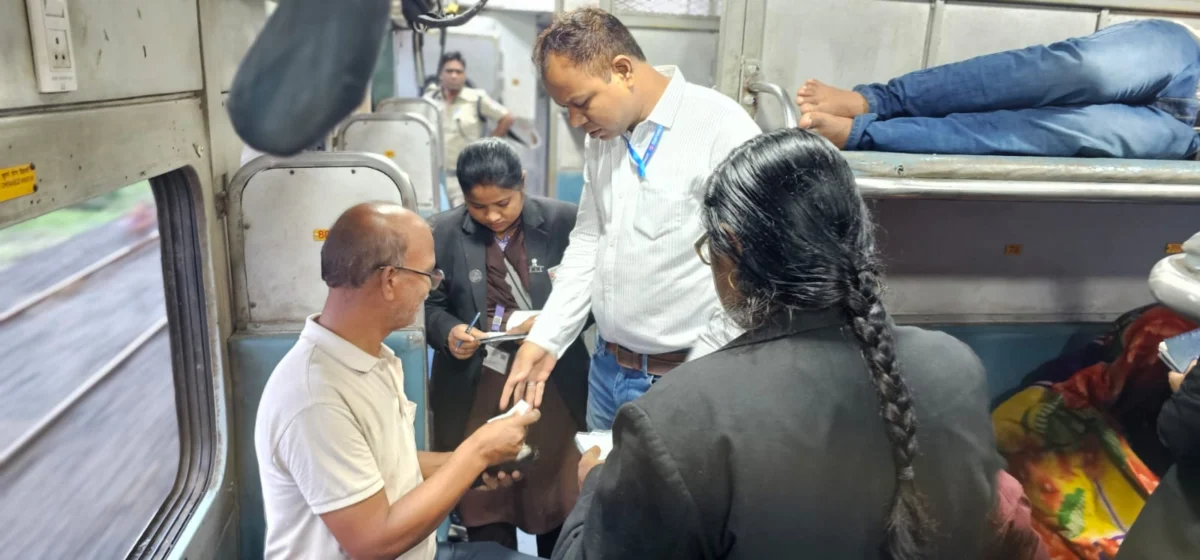 मालदा मंडल का सख्त एक्शन: फरक्का एक्सप्रेस समेत कई ट्रेनों में विशेष टिकट जांच, 462 मामले पकड़े गए