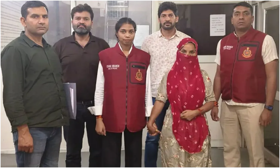 दिल्ली में ‘पारो’ गैंग का पर्दाफाश: अस्पताल-मंदिरों में महिलाओं को बनाती थी निशाना, 3 साल बाद गिरफ्तारी