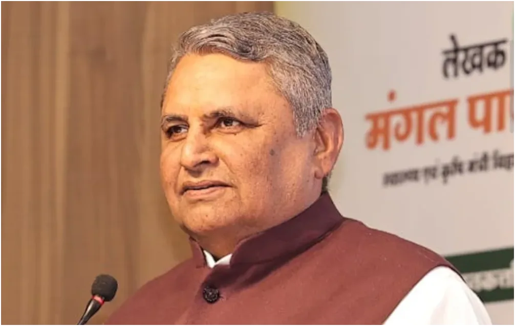 बिहार में सीएम पद पर सस्पेंस गहरा: विजय चौधरी के बयान के बाद तेज हुई चर्चा, NDA बैठक में तय होगा नया चेहरा