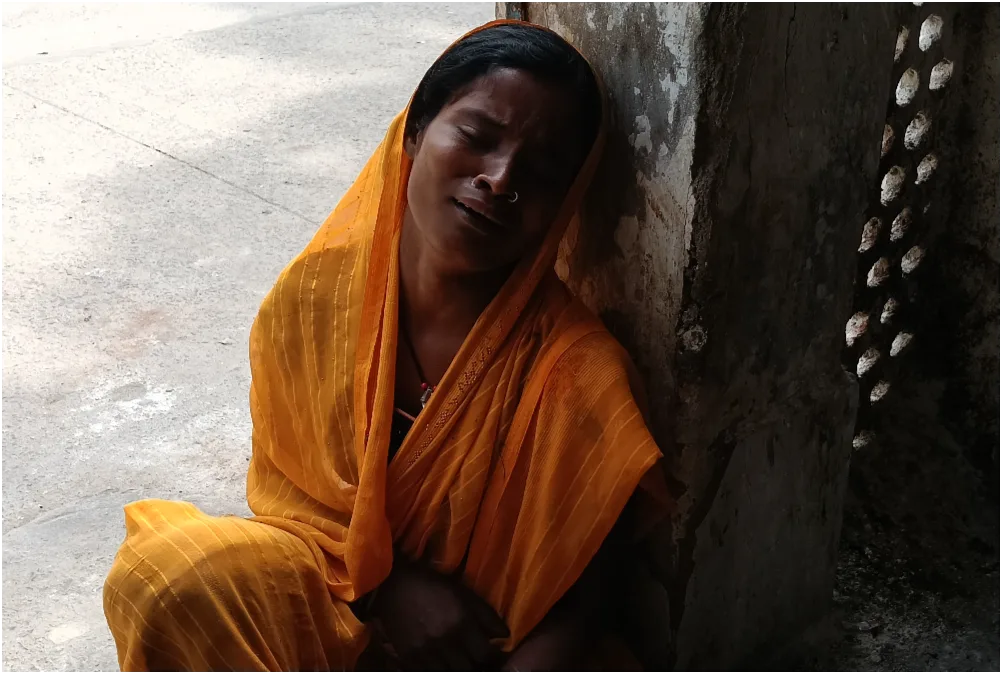 पूर्णिया में दर्दनाक हादसा: चावल की बोरियों के नीचे दबकर मजदूर की मौत, सुरक्षा इंतजामों पर उठे सवाल 1 पूर्णिया में दर्दनाक हादसा: चावल की बोरियों के नीचे दबकर मजदूर की मौत, सुरक्षा इंतजामों पर उठे सवाल