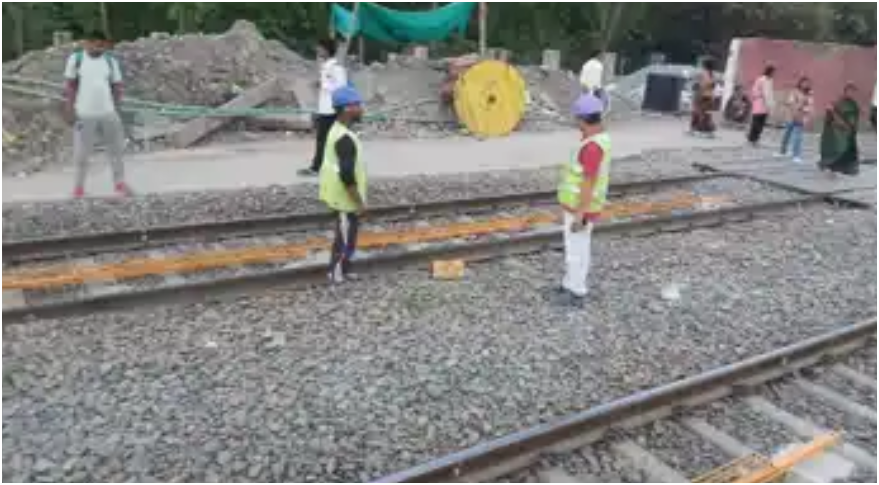 पटना मेट्रो का अंडरग्राउंड कमाल: रेलवे ट्रैक के नीचे बिना बाधा बन रही टनल