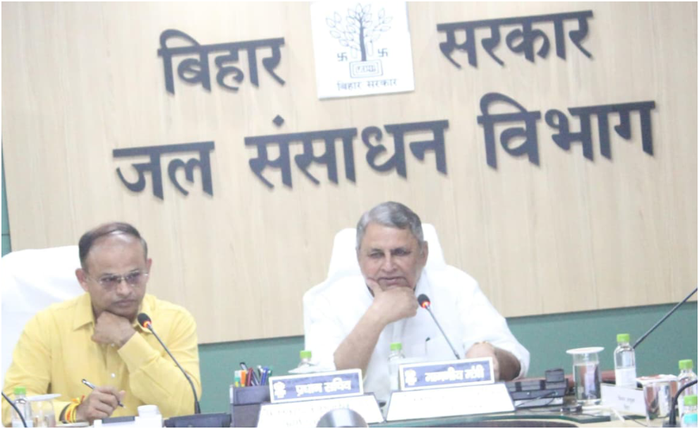 बिहार में बाढ़ सुरक्षा को लेकर बड़ी तैयारी: 1117 करोड़ की 384 योजनाओं को मंजूरी, दरभंगा एम्स के लिए बनेगा रिंग बांध 1 बिहार में बाढ़ सुरक्षा को लेकर बड़ी तैयारी: 1117 करोड़ की 384 योजनाओं को मंजूरी, दरभंगा एम्स के लिए बनेगा रिंग बांध