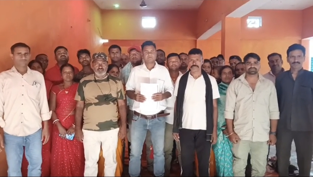 गांवों की सुरक्षा को मिलेगी 'प्रोफेशनल' धार: सुल्तानगंज में बिहार ग्राम रक्षा दल की निर्णायक बैठक, ट्रेनिंग के लिए सूची तैयार करने की कवायद तेज; सरकार के निर्देश पर प्रशासन ने मांगा ब्यौरा