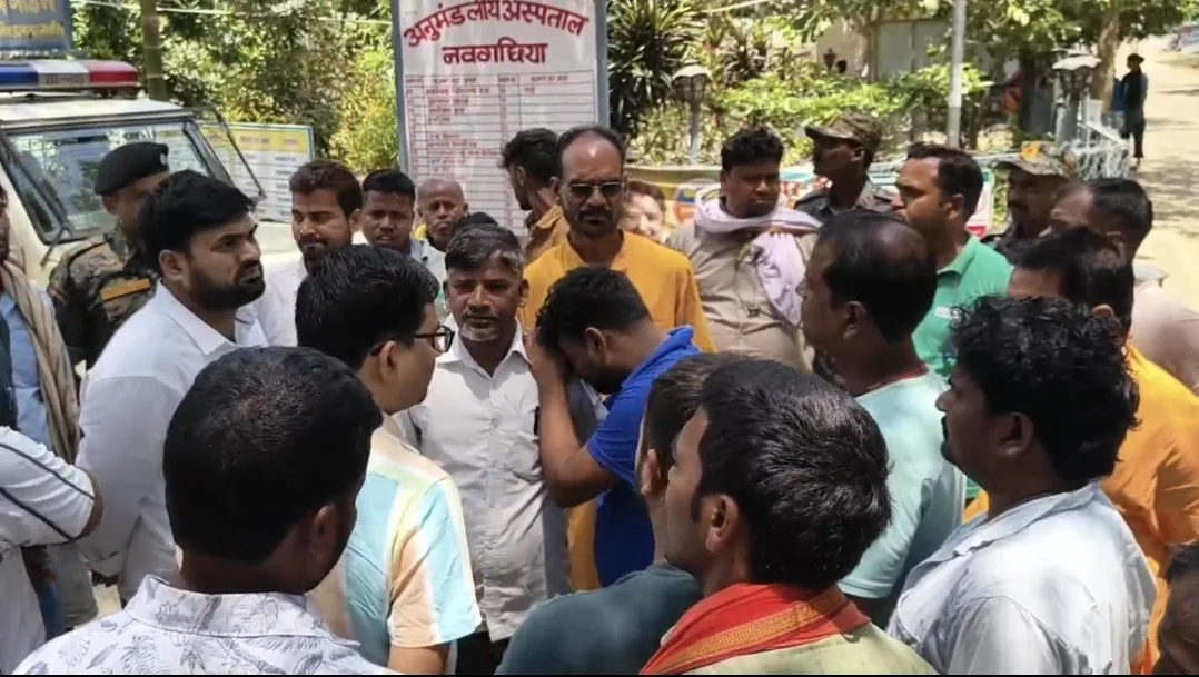 नवगछिया में काल बना सेफ्टी टैंक: एक-दूसरे की जान बचाने की जद्दोजहद में तीन मजदूरों ने तोड़ा दम, मातम में डूबा खैरपुर कदवा 1 नवगछिया में काल बना सेफ्टी टैंक: एक-दूसरे की जान बचाने की जद्दोजहद में तीन मजदूरों ने तोड़ा दम, मातम में डूबा खैरपुर कदवा