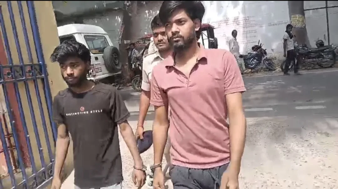 भागलपुर में खूनी 'मौज-मस्ती': मानिक सरकार रोड के फ्लैट में पार्टी के दौरान युवक की गोली मारकर हत्या; 2 अपराधी गिरफ्तार, भारी मात्रा में हथियार बरामद