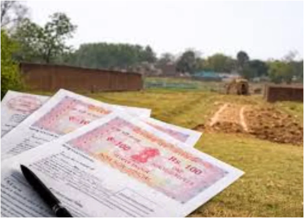 बिहार में जमीन मापी हुई महंगी! जानिए E-Mapi की नई फीस और ऑनलाइन प्रक्रिया, शहर-गांव के अलग रेट 1 बिहार में जमीन मापी हुई महंगी! जानिए E-Mapi की नई फीस और ऑनलाइन प्रक्रिया, शहर-गांव के अलग रेट