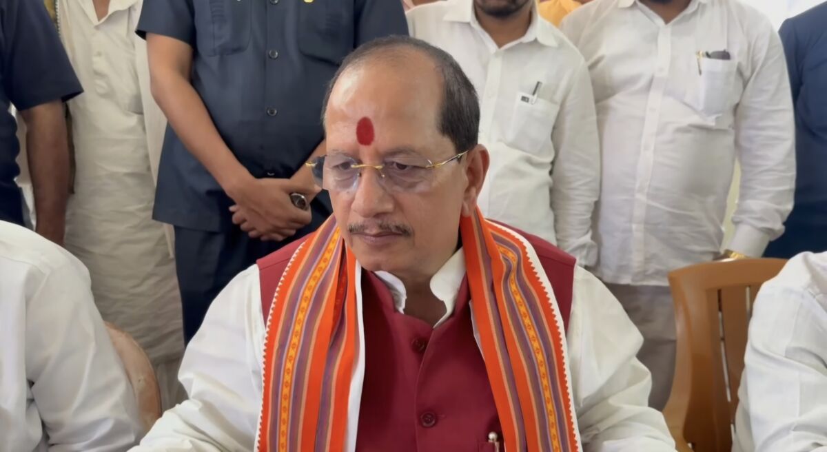 भोजपुर एनकाउंटर पर घिरी पुलिस! मंत्री विजय सिन्हा ने उठाए सवाल, सरेंडर के बाद भरत तिवारी को क्यों मारी गई गोली?
