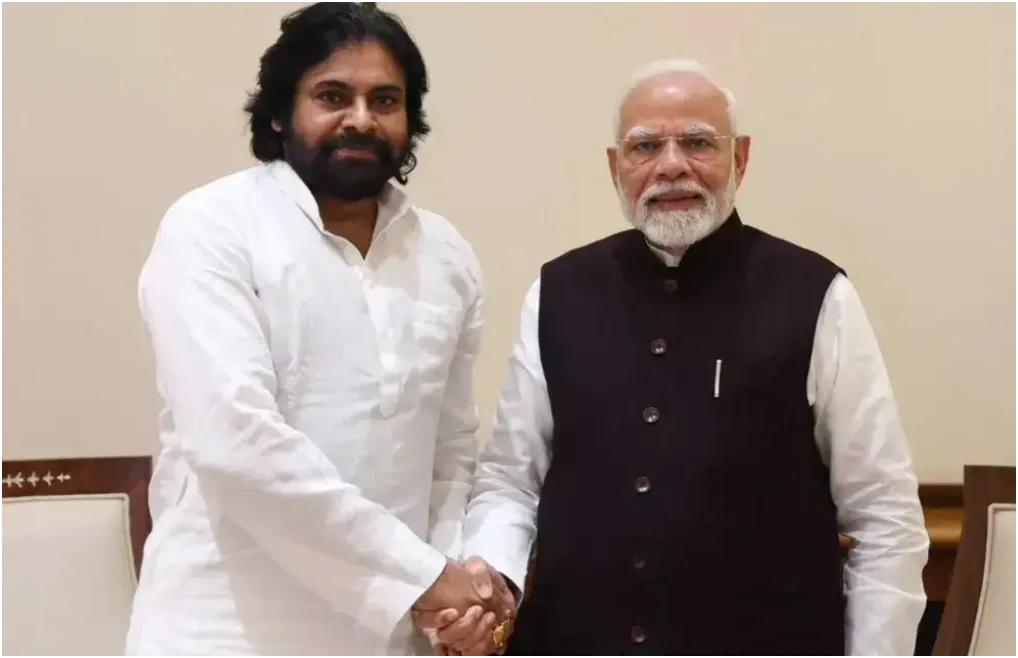 पवन कल्याण की सर्जरी के बाद दुआओं की बौछार, पीएम मोदी समेत कई दिग्गजों ने की जल्द स्वस्थ होने की कामना 1 पवन कल्याण की सर्जरी के बाद दुआओं की बौछार, पीएम मोदी समेत कई दिग्गजों ने की जल्द स्वस्थ होने की कामना