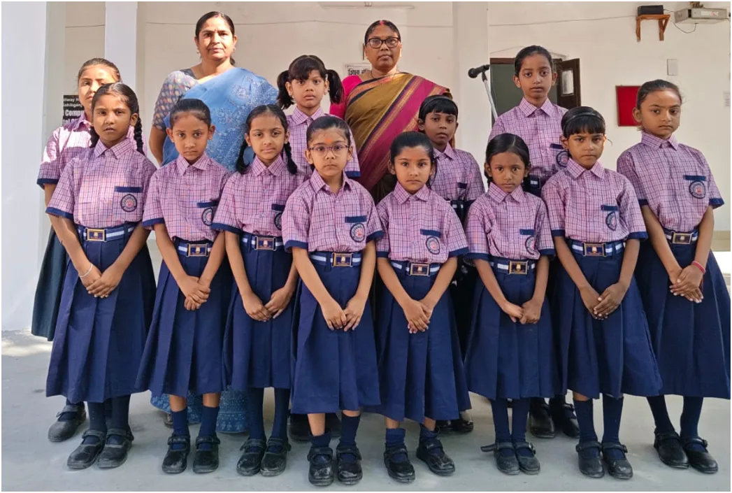 मालदा मंडल के साहेबगंज स्थित ईस्टर्न रेलवे हाई स्कूल में सह-शिक्षा की शुरुआत, नए सत्र 2026-27 का शुभारंभ 1 मालदा मंडल के साहेबगंज स्थित ईस्टर्न रेलवे हाई स्कूल में सह-शिक्षा की शुरुआत, नए सत्र 2026-27 का शुभारंभ