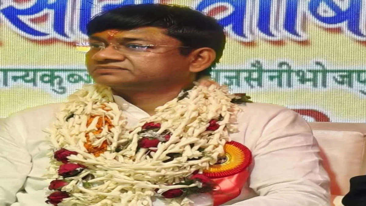 सुल्तानगंज गोलीकांड: वेंटिलेटर पर मौत से जूझ रहे मुख्य पार्षद, शरीर में अब भी फंसी हैं दो गोलियां; पटना में सातवें दिन भी हालत बेहद नाजुक