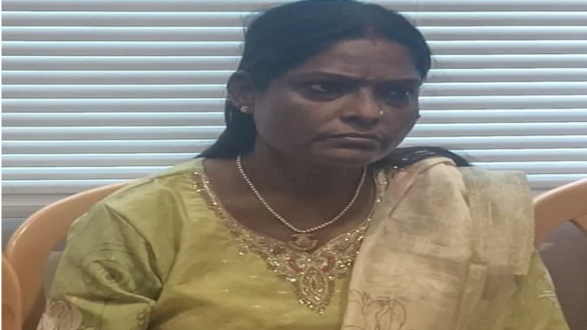 नालंदा में रिश्वतखोरी पर निगरानी का बड़ा एक्शन, 3200 रुपये लेते आंगनवाड़ी सुपरवाइजर गिरफ्तार 1 नालंदा में रिश्वतखोरी पर निगरानी का बड़ा एक्शन, 3200 रुपये लेते आंगनवाड़ी सुपरवाइजर गिरफ्तार