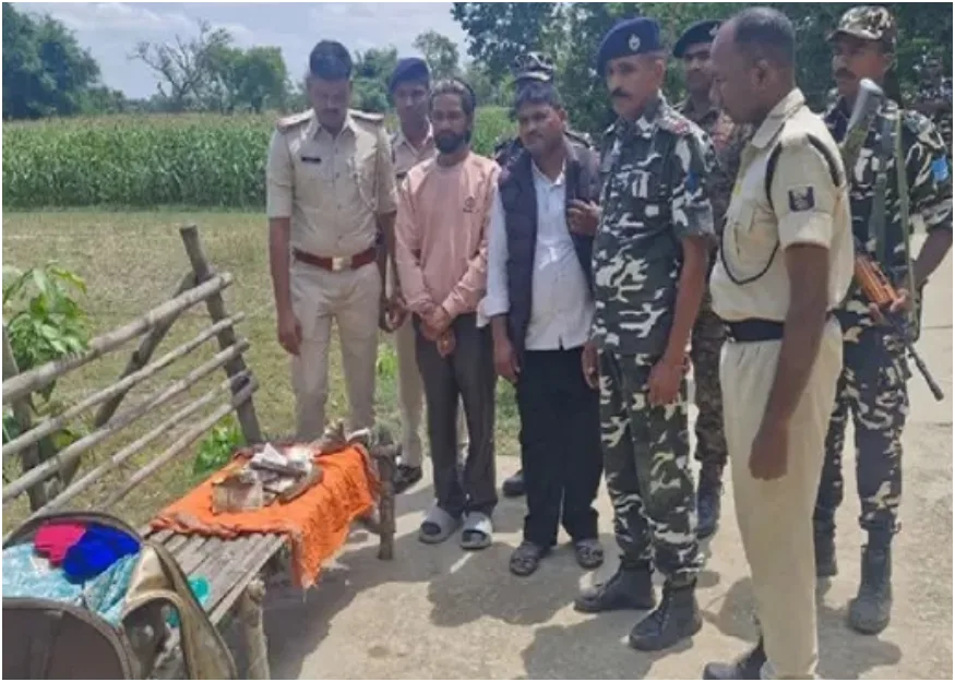 भारत-नेपाल सीमा पर बड़ी कार्रवाई, 11 लाख से अधिक की अवैध करेंसी के साथ दो गिरफ्तार
