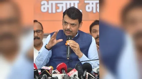 महाराष्ट्र में मराठी अनिवार्यता पर बवाल: यूपी-बिहार की राजनीति गरमाई, प्रवासी मजदूरों की रोज़ी-रोटी पर उठे सवाल