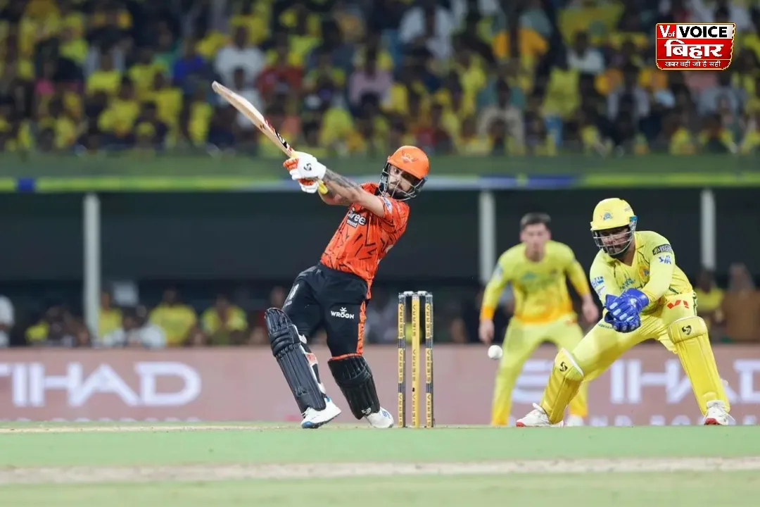 ईशान किशन के तूफान में उड़ी CSK, हैदराबाद ने 5 विकेट से जीतकर प्लेऑफ में बनाई जगह