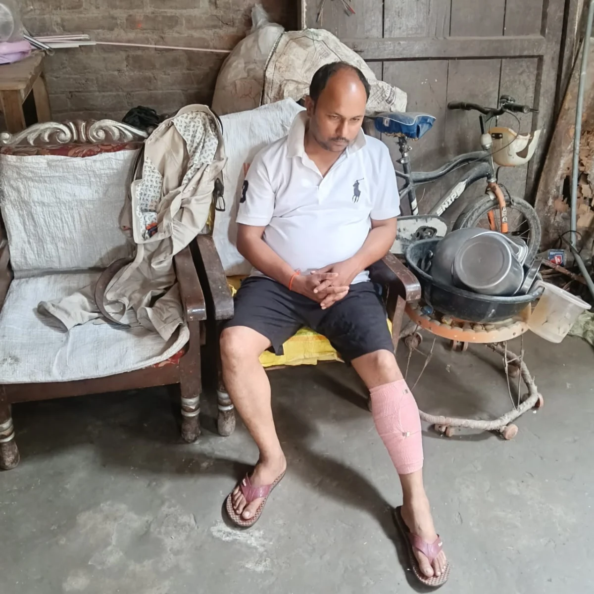 बगहा में तेंदुए का आतंक बढ़ा, तीन लोगों पर हमला कर किया गंभीर घायल; गांवों में दहशत का माहौल 1 बगहा में तेंदुए का आतंक बढ़ा, तीन लोगों पर हमला कर किया गंभीर घायल; गांवों में दहशत का माहौल