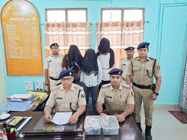 ​नीट यूजी 2026 परीक्षा रद्द: 22 लाख छात्रों का भविष्य अधर में, बिहार के ‘सॉल्वर गैंग’ और राजस्थान के ‘गेस पेपर’ ने बिगाड़ा खेल, अब सीबीआई के पास केस