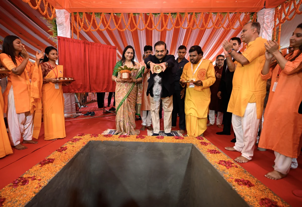 गौतम अदाणी ने बिहार में रखी 150 करोड़ रुपये की नेत्र स्वास्थ्य परियोजना की नींव, वंचितों के लिए देशव्यापी मिशन पर खर्च होंगे 500 करोड़