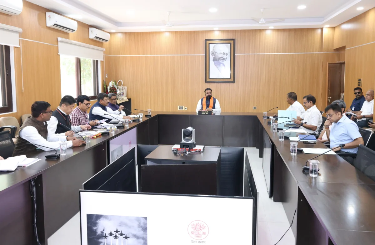 बिहार में एयर कनेक्टिविटी को 10 गुना बढ़ाने की तैयारी, पटना एयरपोर्ट रनवे विस्तार पर तेज होगी कार्रवाई