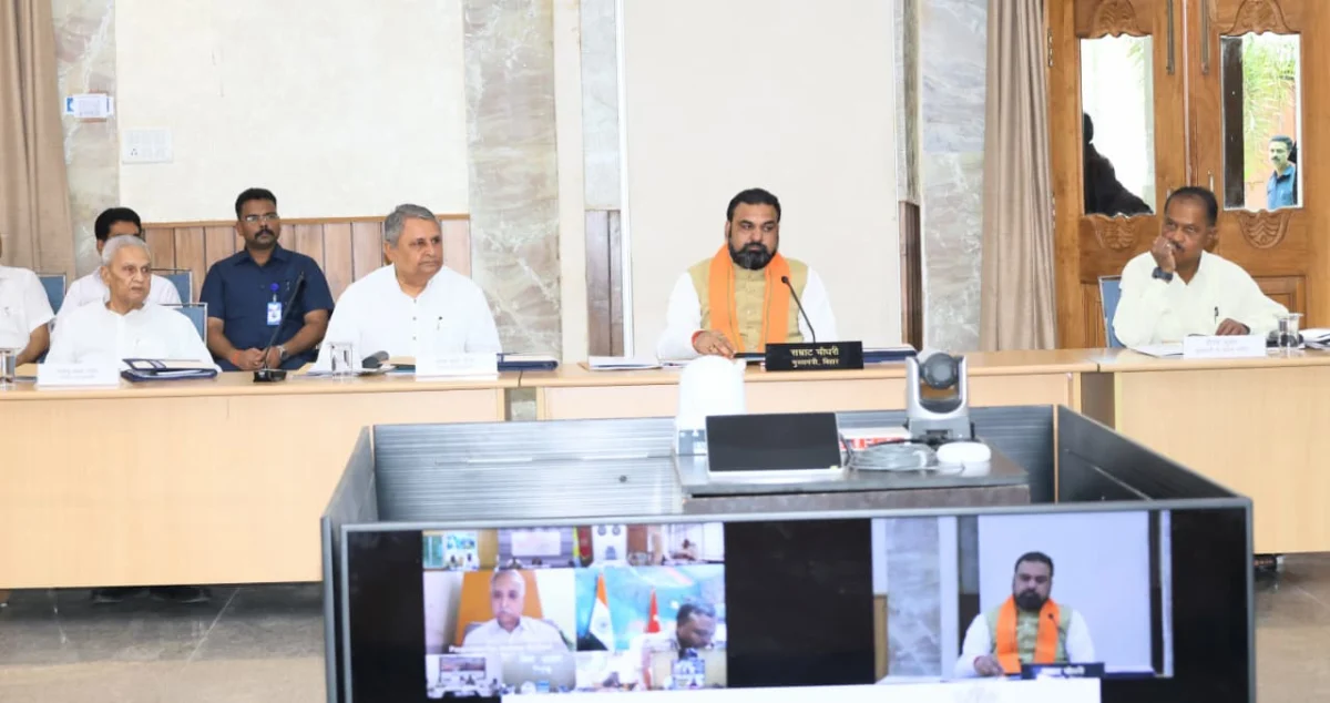 श्रावणी मेला 2026 की तैयारियों पर सरकार सख्त, कांवरियों की सुरक्षा और सुविधाओं को लेकर मुख्यमंत्री ने दिए बड़े निर्देश 1 श्रावणी मेला 2026 की तैयारियों पर सरकार सख्त, कांवरियों की सुरक्षा और सुविधाओं को लेकर मुख्यमंत्री ने दिए बड़े निर्देश