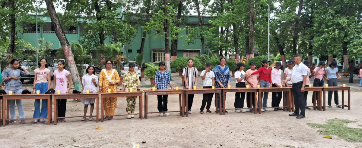 समर कैंप में बच्चों की धमाल मस्ती, जूस रेस और एरोबिक्स डांस ने जीता सभी का दिल