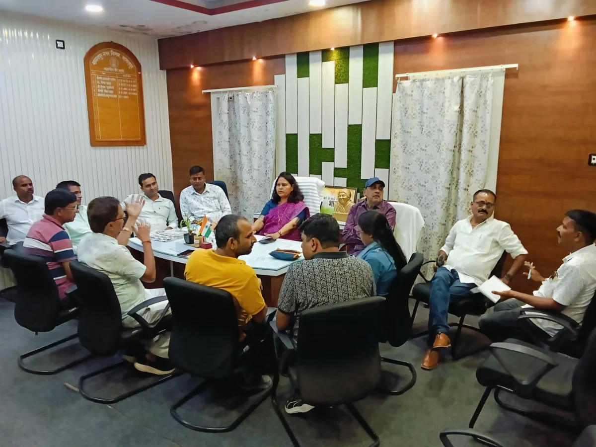 बकरीद को लेकर भागलपुर नगर निगम अलर्ट, नमाज स्थलों पर रोशनी, पानी और सफाई व्यवस्था दुरुस्त करने के निर्देश 1 बकरीद को लेकर भागलपुर नगर निगम अलर्ट, नमाज स्थलों पर रोशनी, पानी और सफाई व्यवस्था दुरुस्त करने के निर्देश