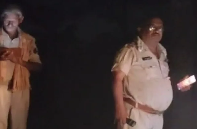​वर्दी पर शराबबंदी की आंच: समस्तीपुर में डायल 112 के दारोगा गश्ती के दौरान शराब पीने के आरोप में तत्काल प्रभाव से निलंबित