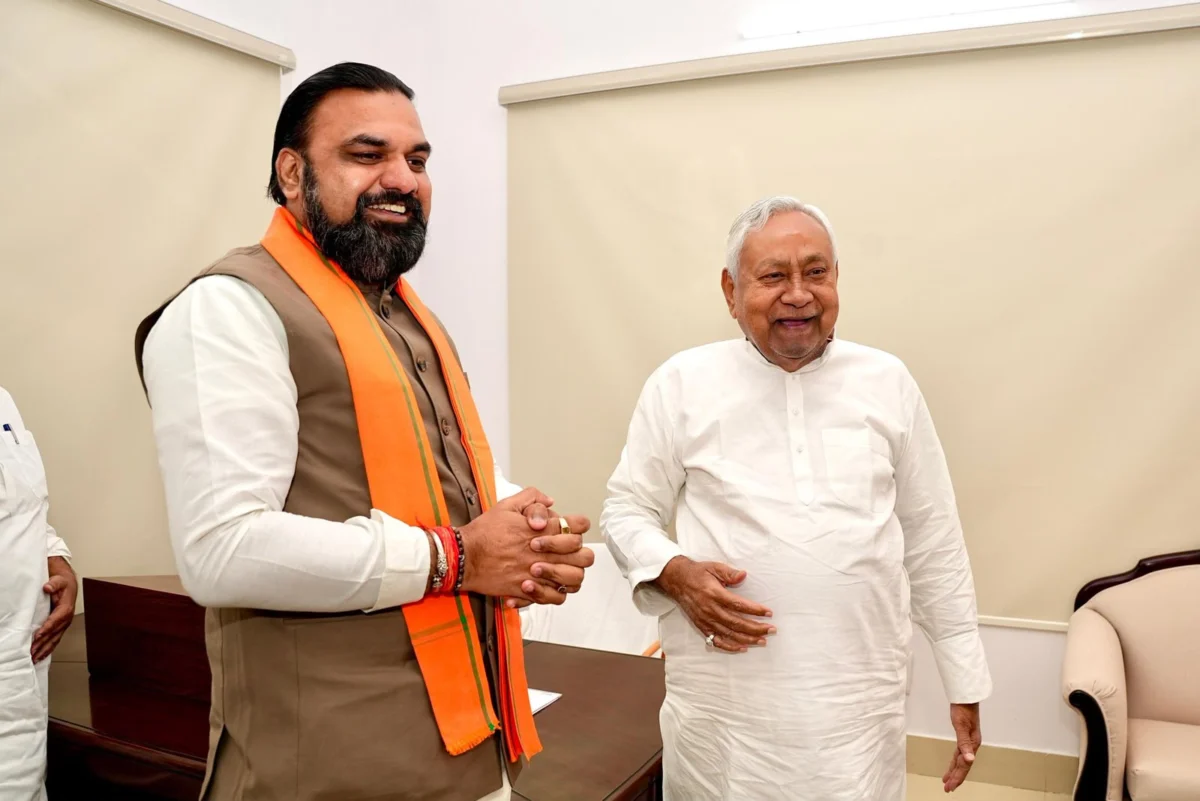 सम्राट चौधरी ने पूर्व मुख्यमंत्री नीतीश कुमार से की शिष्टाचार मुलाकात, बिहार के विकास और एनडीए समन्वय पर चर्चा के संकेत