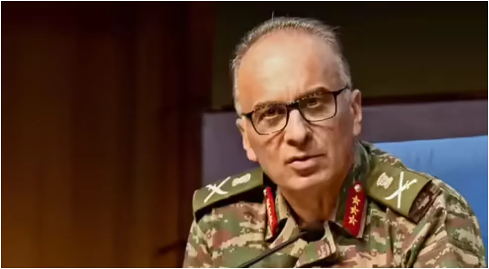 ऑपरेशन सिंदूर की पहली वर्षगांठ पर सेना का बड़ा संदेश: आतंकवाद के खिलाफ अभियान अभी जारी 1 ऑपरेशन सिंदूर की पहली वर्षगांठ पर सेना का बड़ा संदेश: आतंकवाद के खिलाफ अभियान अभी जारी