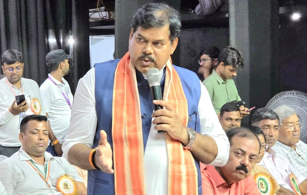 बिहार TRE-4 शिक्षक भर्ती पर शिक्षा मंत्री का बड़ा एलान: जल्द जारी होगा विज्ञापन, लाइब्रेरियन और कंप्यूटर शिक्षकों की भी होगी बंपर बहाली 1 बिहार TRE-4 शिक्षक भर्ती पर शिक्षा मंत्री का बड़ा एलान: जल्द जारी होगा विज्ञापन, लाइब्रेरियन और कंप्यूटर शिक्षकों की भी होगी बंपर बहाली