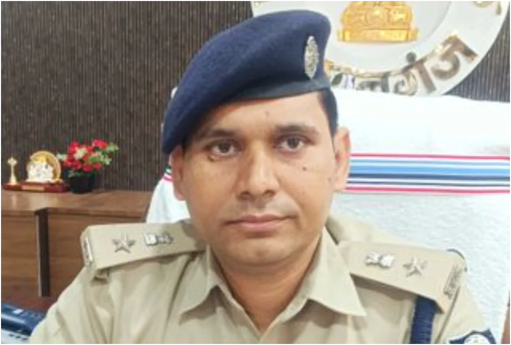 किशनगंज में पुलिस विभाग में बड़ा एक्शन, 90 दिनों में 12 पुलिसकर्मी सस्पेंड; 194 को मिला इनाम
