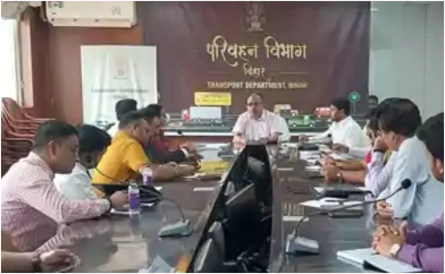 बिहार में इलेक्ट्रिक वाहनों को मिलेगा बड़ा बढ़ावा, हाईवे से शहरों तक बनेंगे आधुनिक ईवी चार्जिंग स्टेशन 1 बिहार में इलेक्ट्रिक वाहनों को मिलेगा बड़ा बढ़ावा, हाईवे से शहरों तक बनेंगे आधुनिक ईवी चार्जिंग स्टेशन