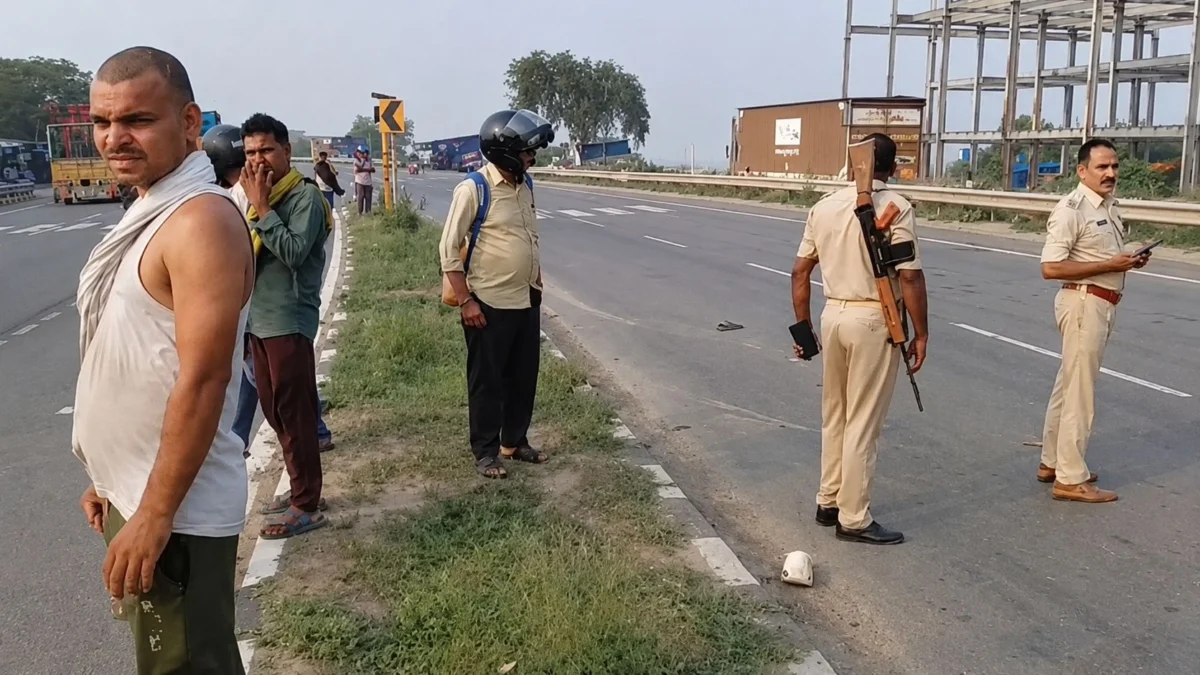 पटना के डुमरी फोरलेन पर दर्दनाक हादसा, अज्ञात वाहन की टक्कर से युवक की मौत, दोस्त गंभीर घायल