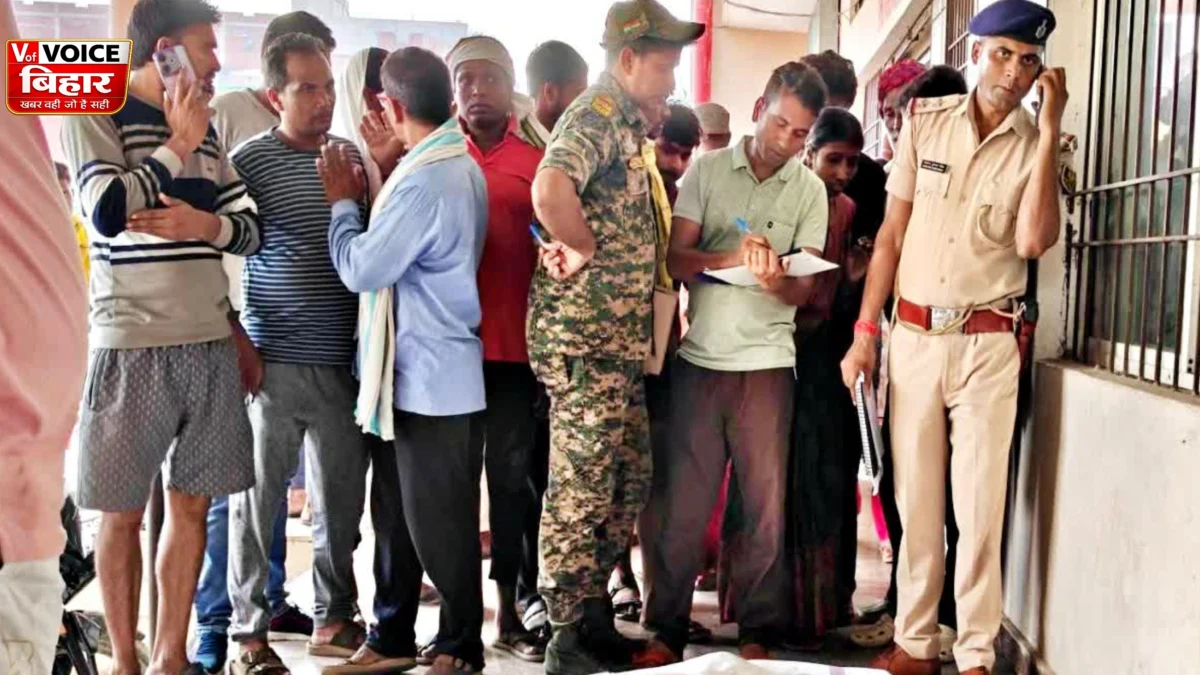 मलमास स्नान से लौट रहे श्रद्धालुओं की कार को बालू लदे ट्रैक्टर ने मारी टक्कर, मां-बेटी समेत 3 महिलाओं की दर्दनाक मौत 1 मलमास स्नान से लौट रहे श्रद्धालुओं की कार को बालू लदे ट्रैक्टर ने मारी टक्कर, मां-बेटी समेत 3 महिलाओं की दर्दनाक मौत