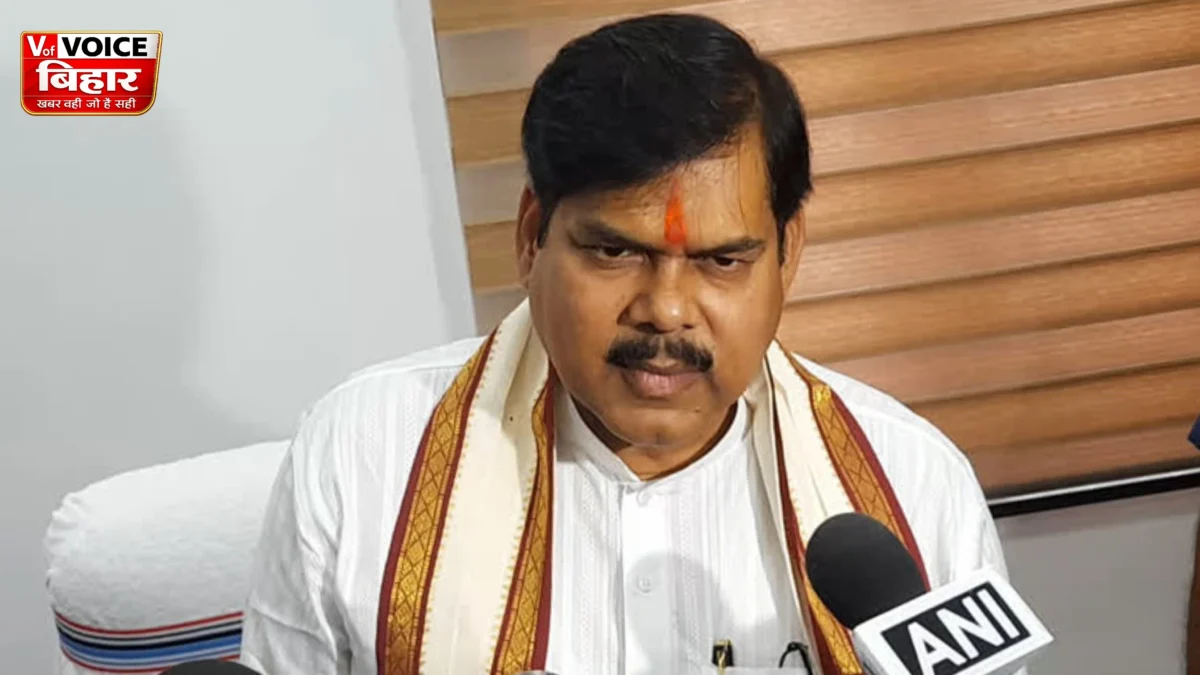 बिहार शिक्षा विभाग में बड़ा एक्शन: 6 अधिकारियों पर गिरी गाज, मंत्री मिथिलेश तिवारी ने दिए कड़ी कार्रवाई के आदेश