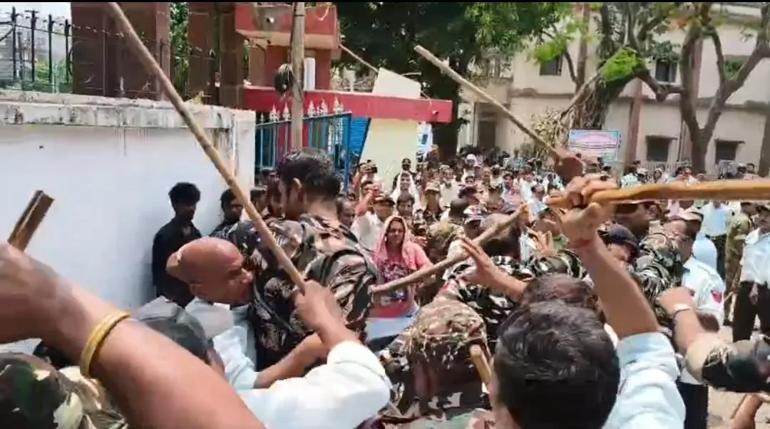 मायागंज अस्पताल में सुरक्षाकर्मियों के दो गुटों में हिंसक झड़प, अधीक्षक कार्यालय के सामने चले लाठी-डंडे; कई घायल