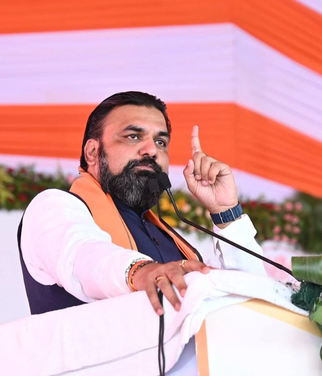 राबड़ी आवास विवाद पर मुख्यमंत्री सम्राट चौधरी का बड़ा बयान, बोले- सरकारी घर किसी की जागीर नहीं, लोकतंत्र में नियम सबसे ऊपर