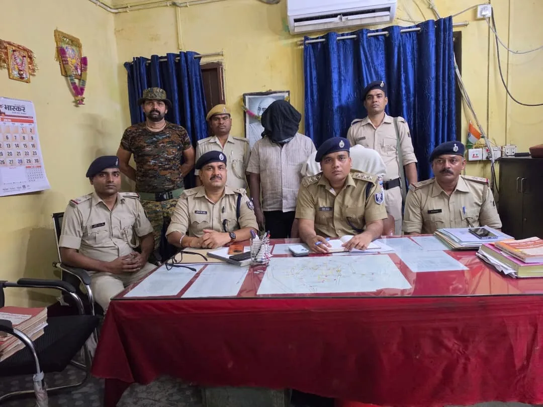 कटिहार का 25 हजार का इनामी अपराधी अंकित चौहान STF के हत्थे चढ़ा, हथियार और 31 कारतूस बरामद