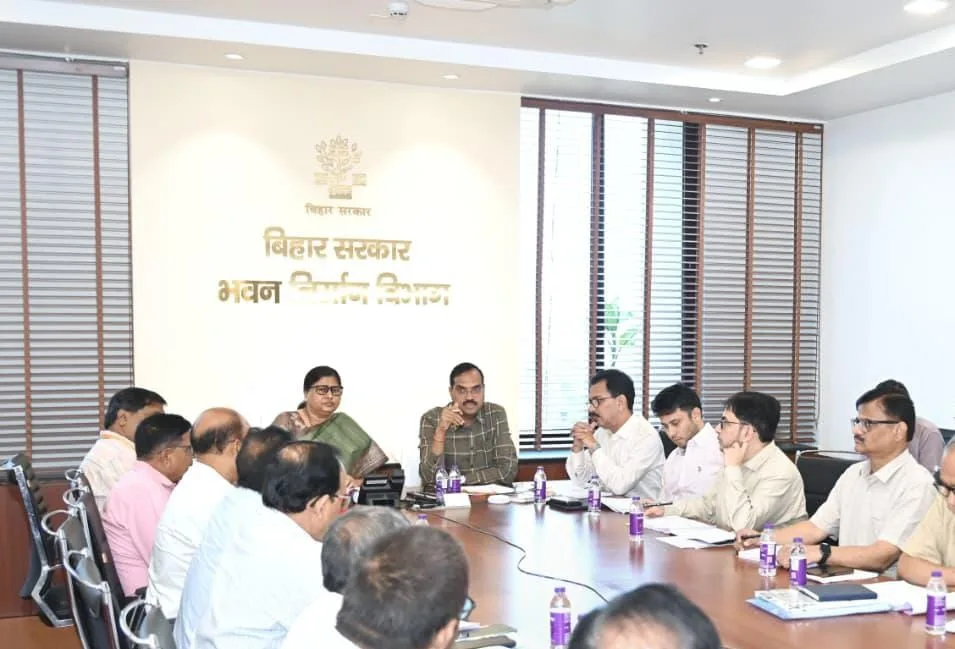 बिहार में निर्माण परियोजनाओं की समीक्षा तेज, मंत्री लेशी सिंह ने अधिकारियों को दी समयसीमा में गुणवत्तापूर्ण कार्य पूरा करने की सख्त हिदायत