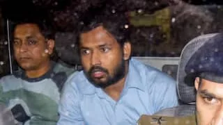 खान सर के अस्पताल पर फायर सेफ्टी का शिकंजा: 15 दिन में कमियां नहीं सुधरीं तो होगा सील, बिहार में बड़े पैमाने पर जांच शुरू