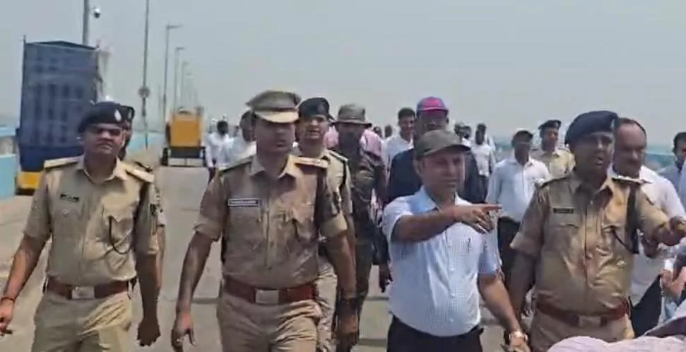 विक्रमशिला सेतु पर लौटी रफ्तार: बेली ब्रिज के उद्घाटन के साथ शुरू हुआ आवागमन, लाखों लोगों को मिली बड़ी राहत