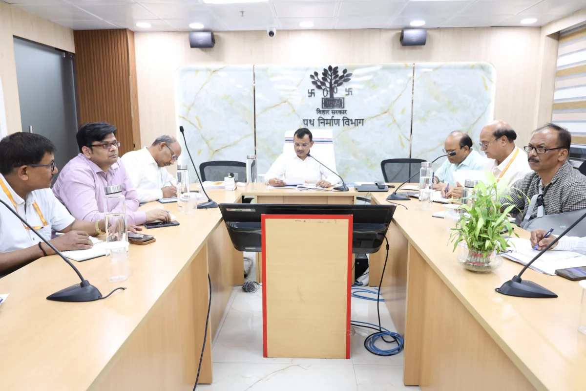 बिहार में 50 करोड़ से अधिक की सड़क और पुल परियोजनाओं की होगी सख्त निगरानी, गुणवत्ता में लापरवाही पर कार्रवाई के निर्देश