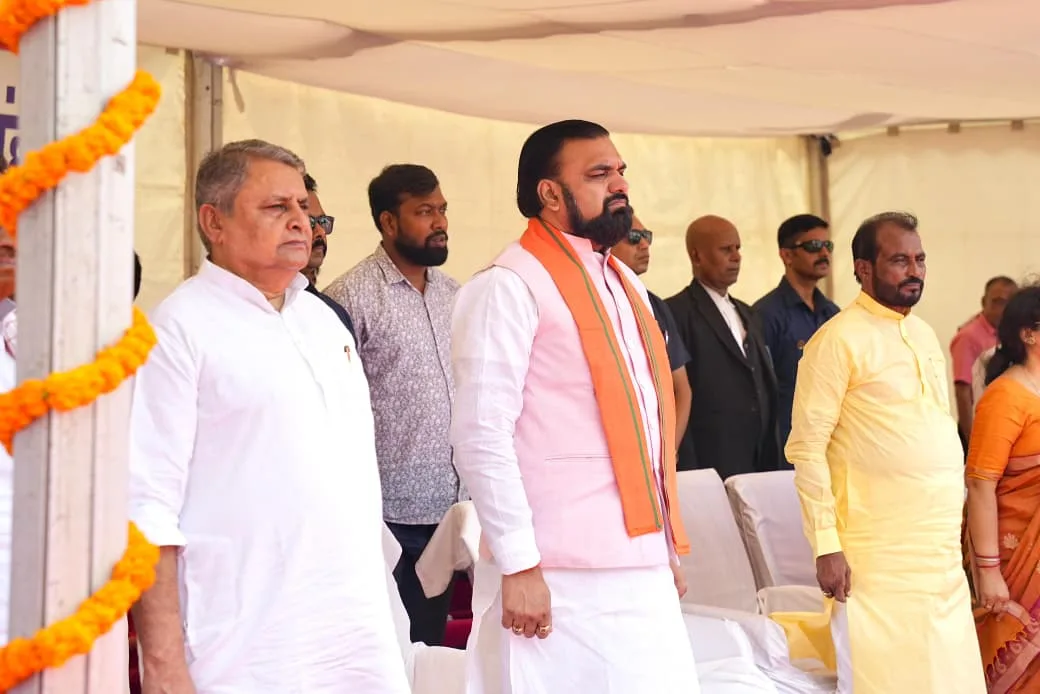 बिहार विभूति डॉ. अनुग्रह नारायण सिंह की जयंती पर मुख्यमंत्री ने अर्पित की श्रद्धांजलि 1 बिहार विभूति डॉ. अनुग्रह नारायण सिंह की जयंती पर मुख्यमंत्री ने अर्पित की श्रद्धांजलि