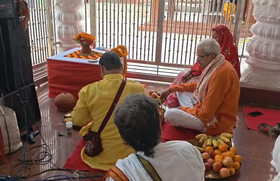 नाथनगर मनसकामना मंदिर में खंडित काली प्रतिमा का विसर्जन, 22 जून को नई प्रतिमा की होगी प्राण प्रतिष्ठा 1 नाथनगर मनसकामना मंदिर में खंडित काली प्रतिमा का विसर्जन, 22 जून को नई प्रतिमा की होगी प्राण प्रतिष्ठा
