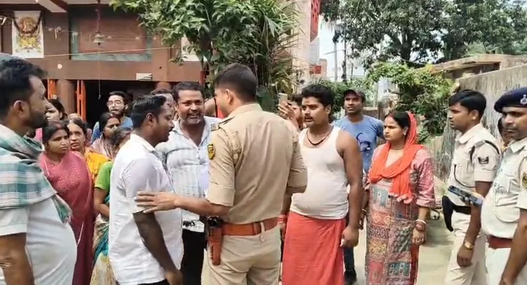 मंदिर परिसर की घेराबंदी को लेकर भागलपुर में विवाद, दो पक्षों में मारपीट के बाद प्रशासन अलर्ट