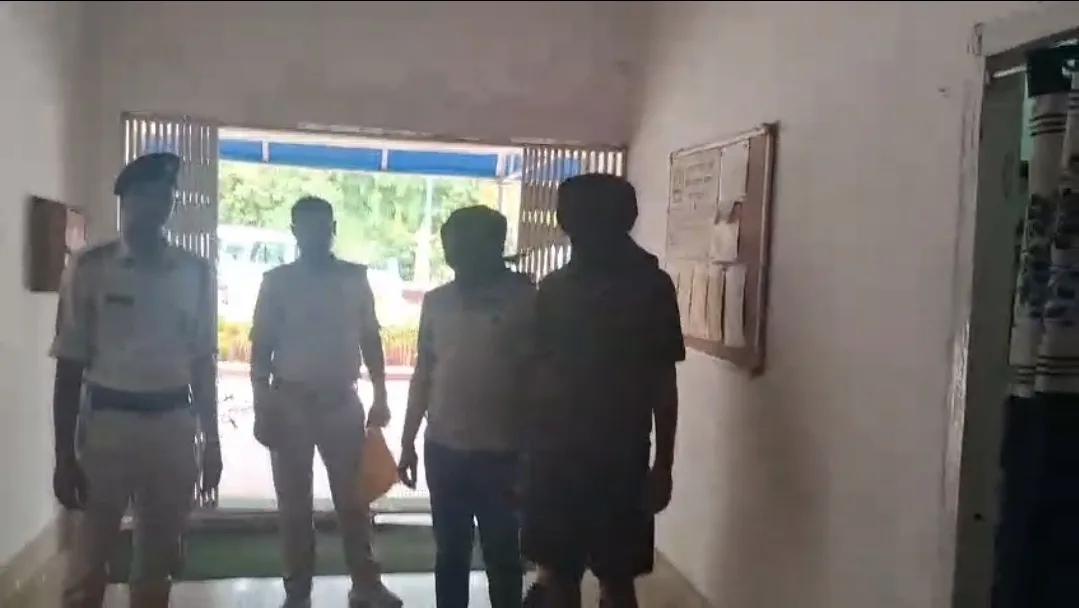 बांका के चर्चित जमीन कारोबारी हत्याकांड में बड़ा खुलासा, मुख्य शूटर गिरफ्तार, हथियार भी बरामद