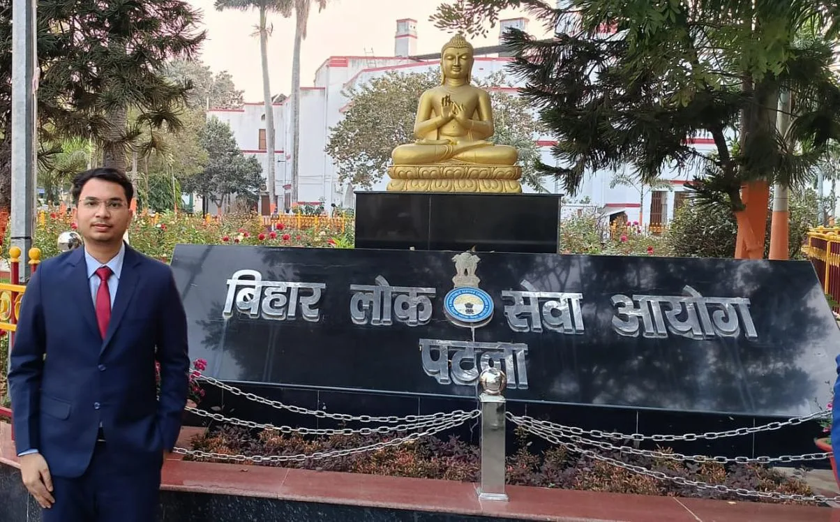 सुल्तानगंज के अंकित कुमार बने राजस्व पदाधिकारी, BPSC में सफलता से क्षेत्र में खुशी की लहर