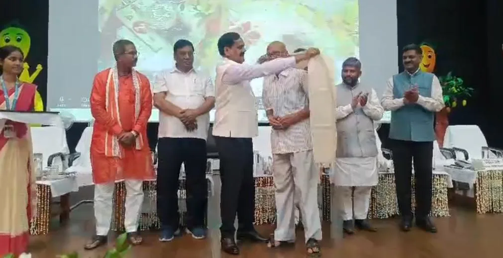 बारिश बनी बाधा, राज्यपाल और कृषि मंत्री नहीं पहुंच सके सबौर; वीडियो कॉल से किया राष्ट्रीय आम समागम का समापन